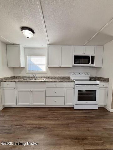 202 Oller St, Leitchfield, KY 42754