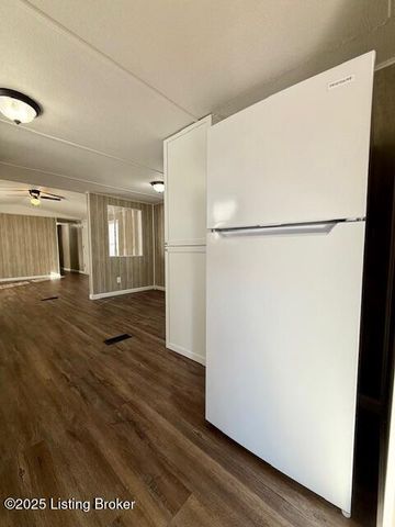 202 Oller St, Leitchfield, KY 42754