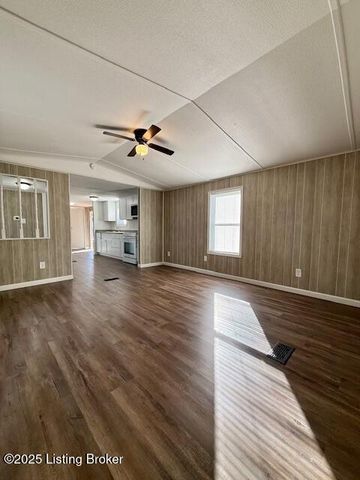 202 Oller St, Leitchfield, KY 42754