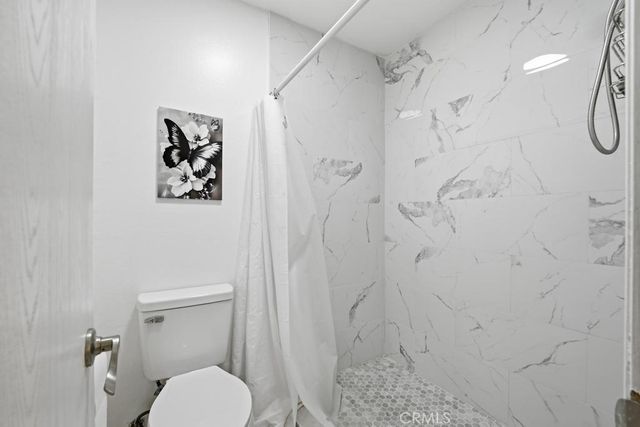 1236 N Columbus 11, Glendale, CA 91202