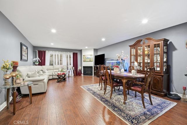 1236 N Columbus 11, Glendale, CA 91202