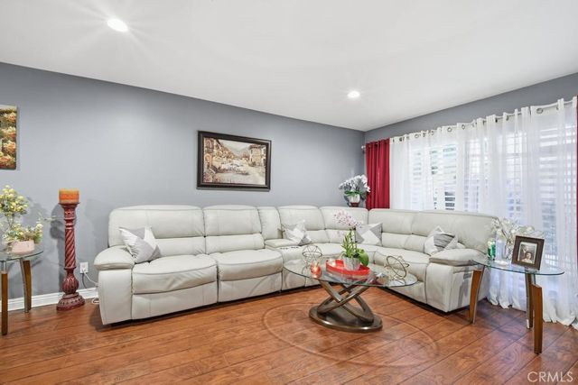 1236 N Columbus 11, Glendale, CA 91202
