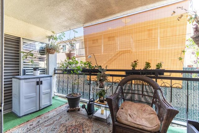 1236 N Columbus 11, Glendale, CA 91202