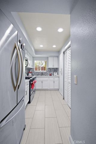 1236 N Columbus 11, Glendale, CA 91202