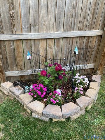 3606 Avocado Dr, Midlothian, VA 23112