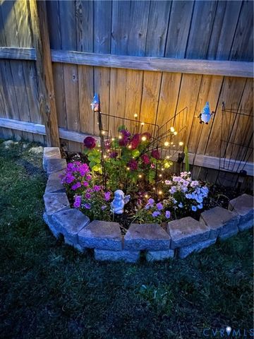 3606 Avocado Dr, Midlothian, VA 23112