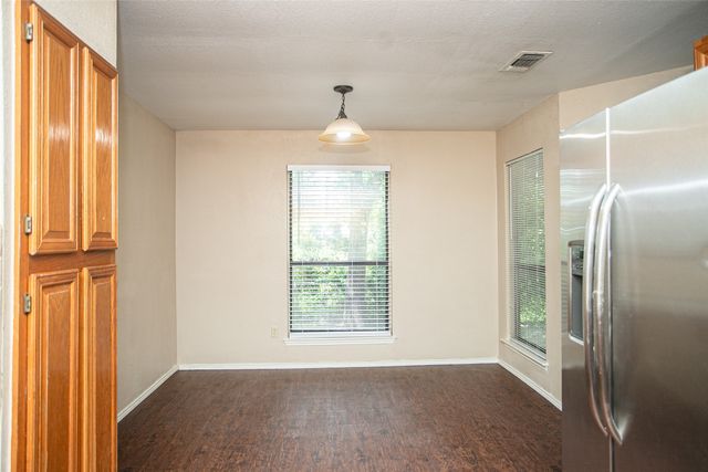 2019 W Nathan Lowe Road, Arlington, TX 76017