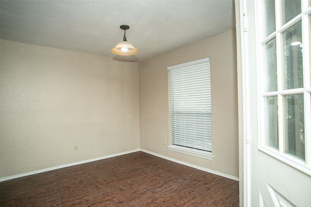 2019 W Nathan Lowe Road, Arlington, TX 76017