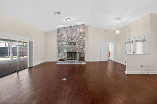 2135 VANCE AVENUE, Palm Harbor, FL 34683