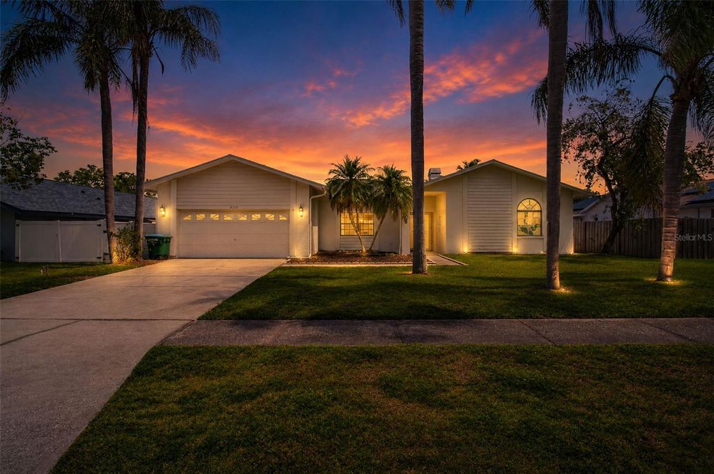 2135 VANCE AVENUE, Palm Harbor, FL 34683