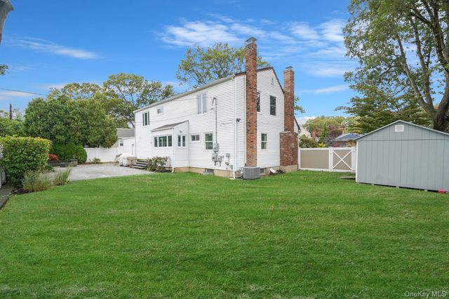 38 Hurtin Street, Port Jefferson Station, NY 11776