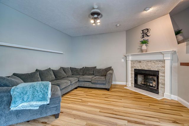 4488 Brandywine Drive, Newburgh, IN 47630