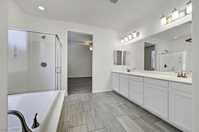 6244 Hambledon Hill Road, Las Vegas, NV 89113