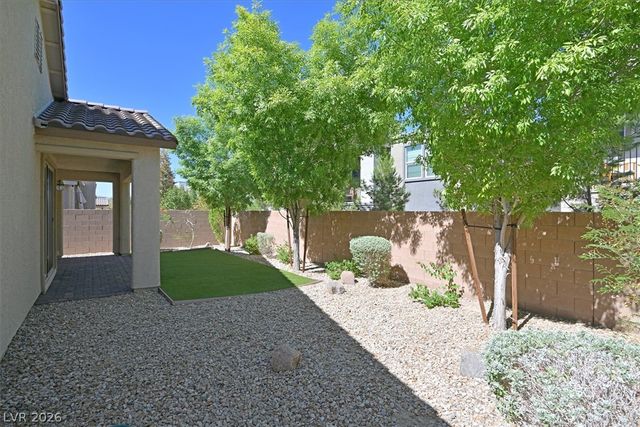 6244 Hambledon Hill Road, Las Vegas, NV 89113