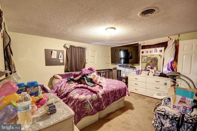 11 W CHESTNUT ST, Delmar, MD 21875