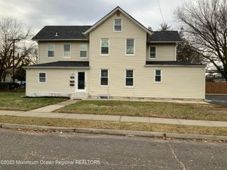 104 Bridge Avenue, Apartment 1, Red Bank, NJ 07701