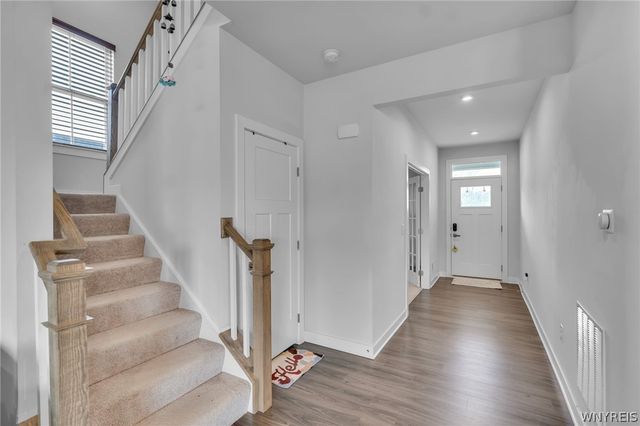 127 Sierra Drive, Amherst, NY 14228