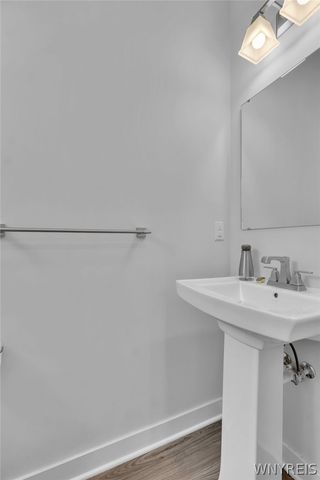 127 Sierra Drive, Amherst, NY 14228
