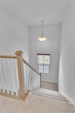 127 Sierra Drive, Amherst, NY 14228