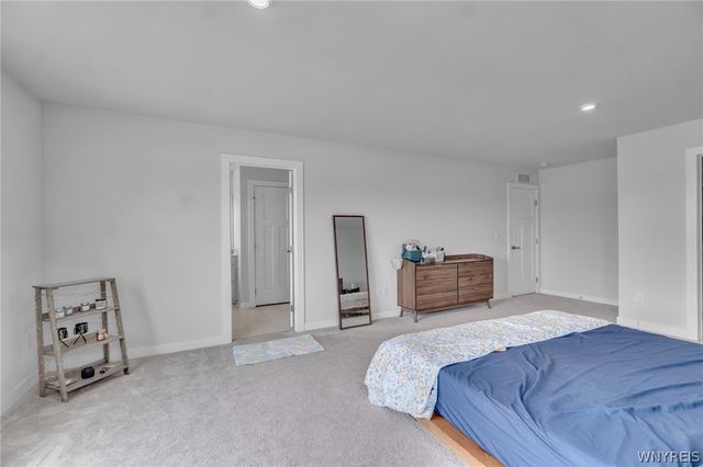 127 Sierra Drive, Amherst, NY 14228