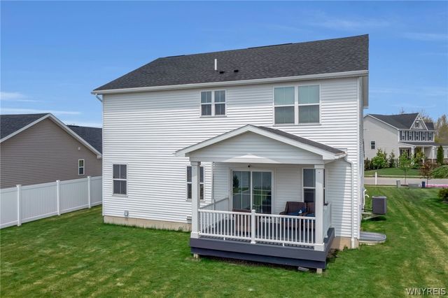 127 Sierra Drive, Amherst, NY 14228