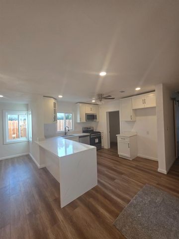2303 Monte Diablo Ave, Stockton, CA 95203