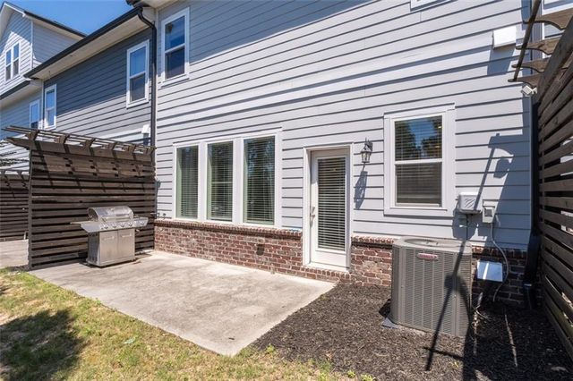2543 Oakbourne Lane, Smyrna, GA 30080