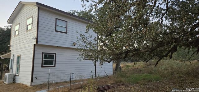 785 WAYCROSS RD, San Antonio, TX 78264