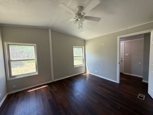 178 Valley Lake Lane, Springtown, TX 76082