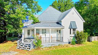 430 Ohio Ave, Etowah, TN 37331