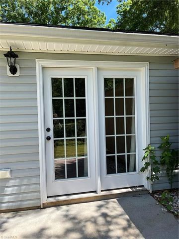 188 W Church Street, Mocksville, NC 27028