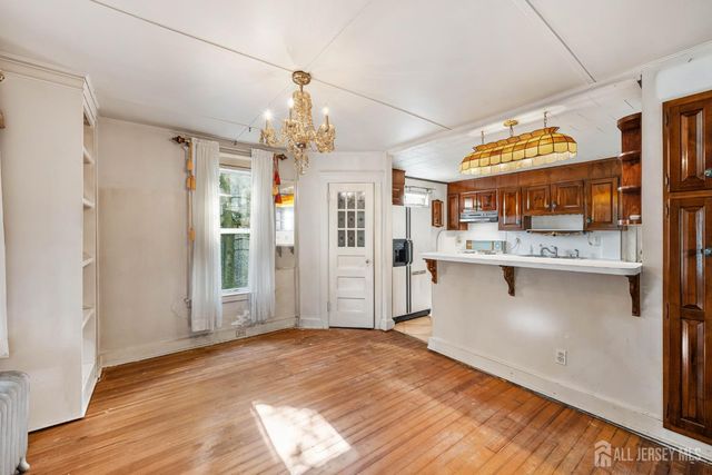 78 Lawrence Avenue, Highland Park, NJ 08904