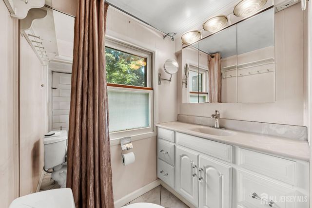78 Lawrence Avenue, Highland Park, NJ 08904