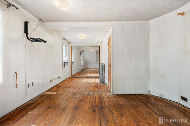 78 Lawrence Avenue, Highland Park, NJ 08904
