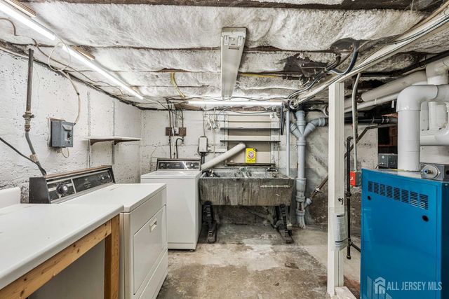 78 Lawrence Avenue, Highland Park, NJ 08904