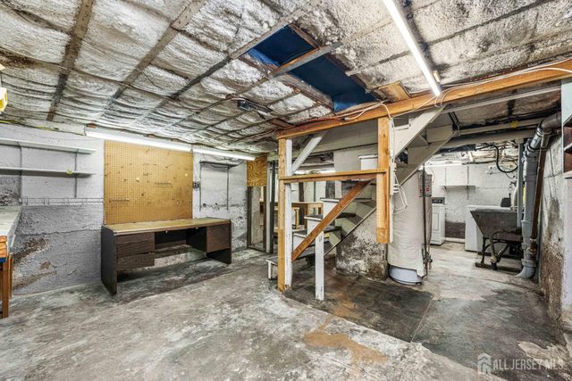 78 Lawrence Avenue, Highland Park, NJ 08904