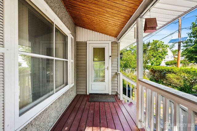 78 Lawrence Avenue, Highland Park, NJ 08904