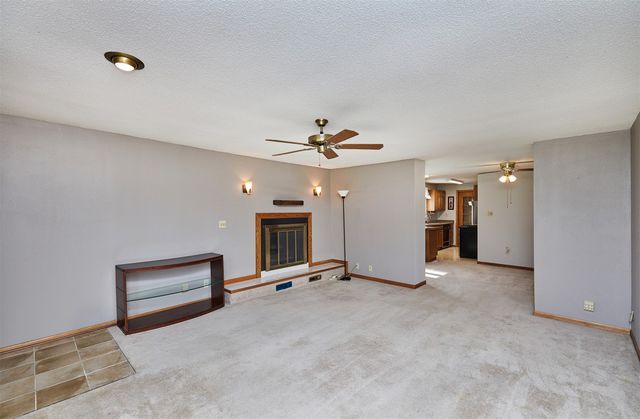 1124 West Street, Des Moines, IA 50315