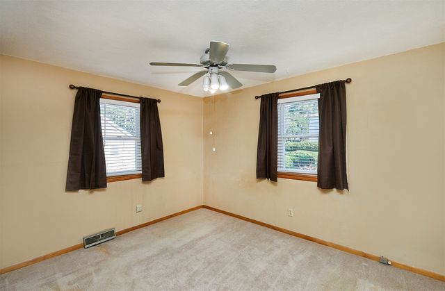 1124 West Street, Des Moines, IA 50315