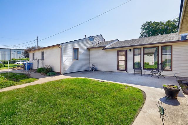 1124 West Street, Des Moines, IA 50315