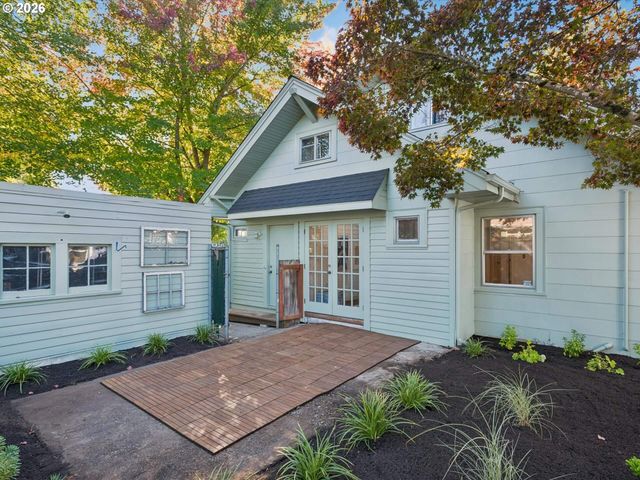 2326 Ne 48TH Ave, Portland, OR 97213