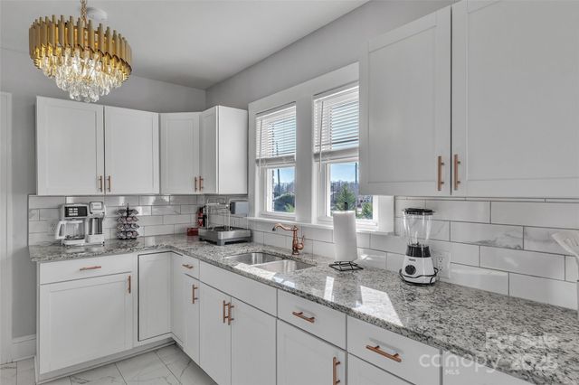 203 E 22nd Street, Kannapolis, NC 28083