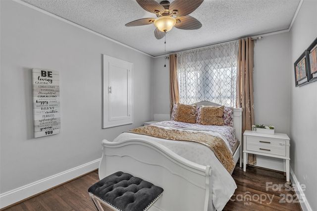 203 E 22nd Street, Kannapolis, NC 28083