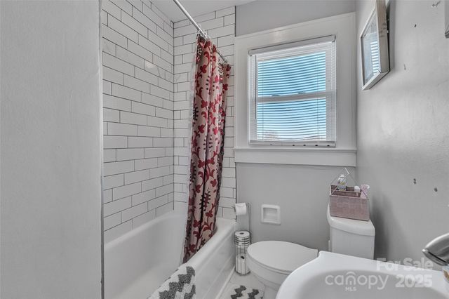 203 E 22nd Street, Kannapolis, NC 28083