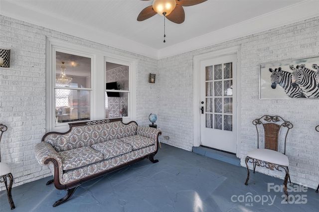 203 E 22nd Street, Kannapolis, NC 28083