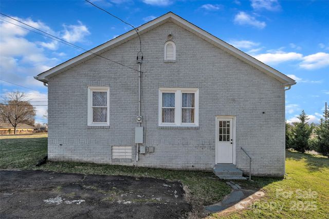 203 E 22nd Street, Kannapolis, NC 28083