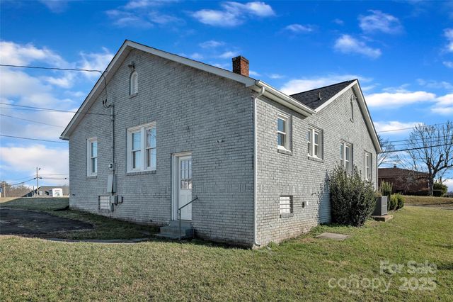 203 E 22nd Street, Kannapolis, NC 28083