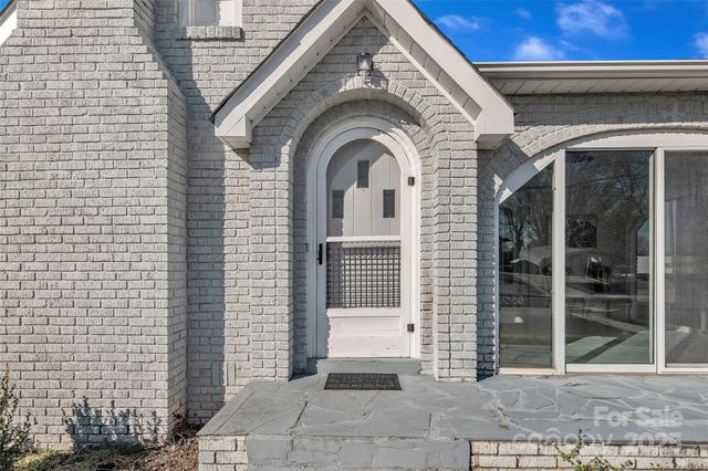 203 E 22nd Street, Kannapolis, NC 28083