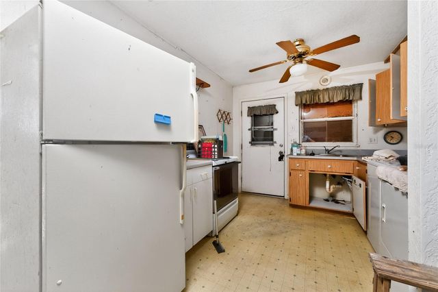 31840 WASHINGTON LOOP ROAD, Punta Gorda, FL 33982