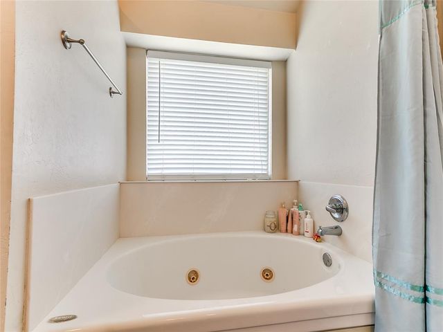 2420 Arbor Drive, Norman, OK 73071